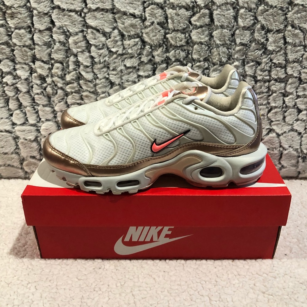 Nike Wmns Air Max Plus